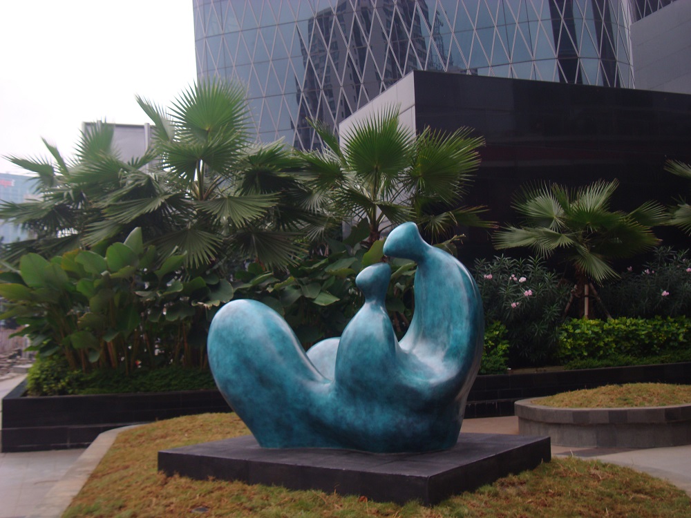 Syahrizal Koto - Ibu dan Anak - 2007 - Bronze - 25 x 33 x 25 cm (2)