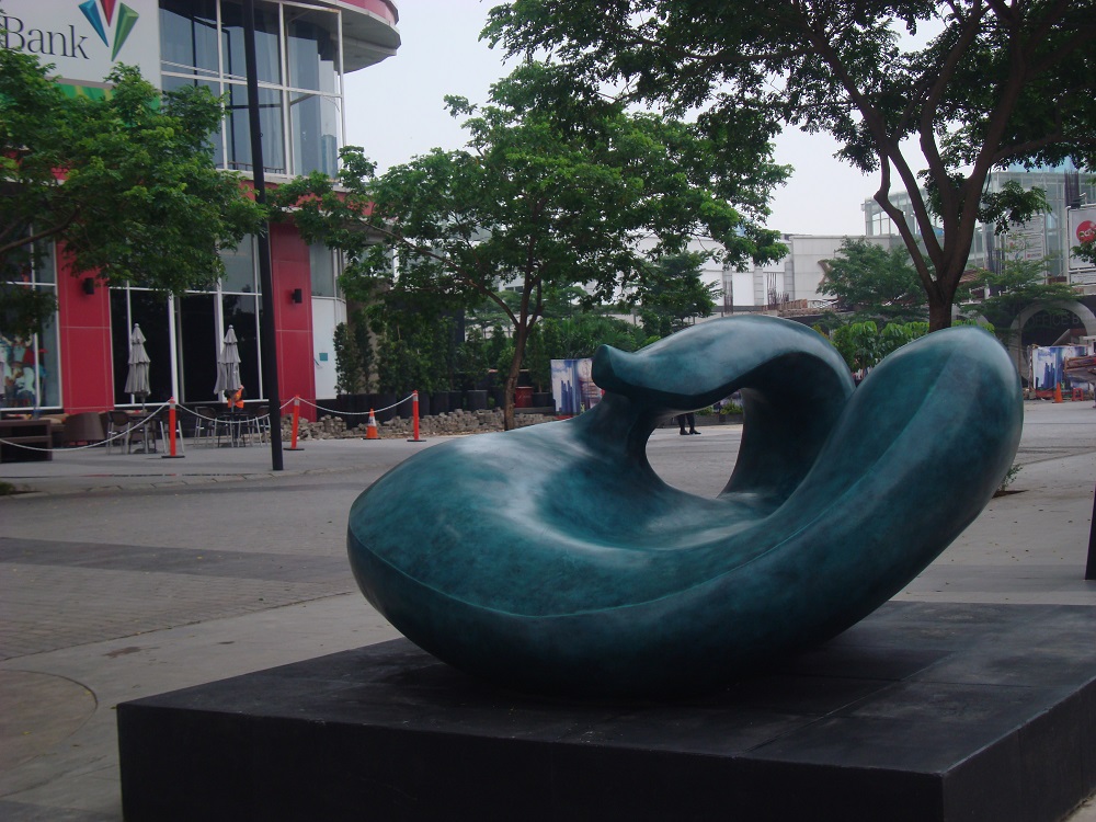 Syahrizal Koto - Kelelahan - 1991-2008 - Bronze - 100 x 176 x 180 cm.