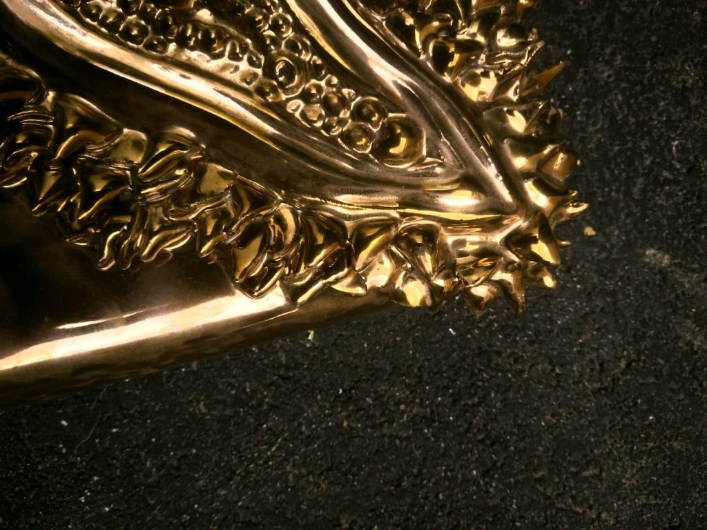 Kemakmuran dibawa Harapan detail zoom gold